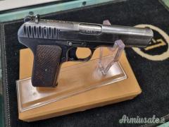 Arsenali Militari Russi Tokarev TT33 cal 7.62x25 Tok.