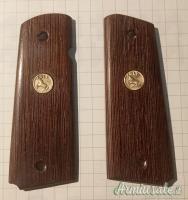 Guancette artigianali 1911A1 e cloni