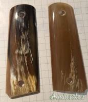 Guancette artigianali 1911A1 e cloni