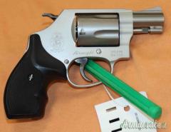 PRENOTATA--------------Revolver Smith Wesson 637 Cal. 38SP.