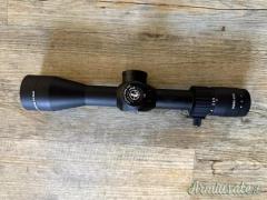 Cannocchiale Leupold Mark 4HD 2,5-10x42
