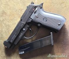 Beretta - Bruni 84 FS - 9mm. A salve