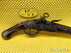 Importante Pistola a pietra focaia del 700