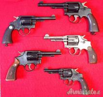 REVOLVER ANTICHI IN COLLEZIONE:  SMITH & WESSON E COLT VENDO IN BLOCCO O SEPARATAMENTE