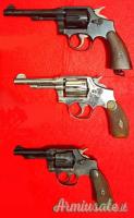 REVOLVER ANTICHI IN COLLEZIONE:  SMITH & WESSON E COLT VENDO IN BLOCCO O SEPARATAMENTE