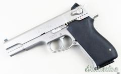 Smith & Wesson 1006 10mm Auto
