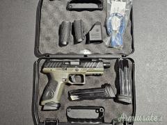 Beretta APX A1 TACTICAL 9x19mm
