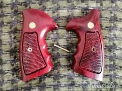 Guancette smith wesson fusti K ed L