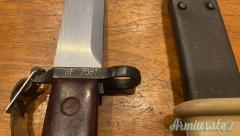 baionetta.       Kalashnikov ak 47