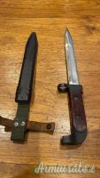baionette enfield - kalashikov- inglese - italiana