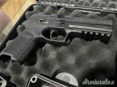 SIG-Sauer P320 9x21mm IMI