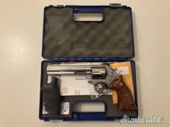 Smith & Wesson 686-6  .357 Super Magnum