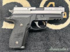 SIG-Sauer P229  9x21mm IMI