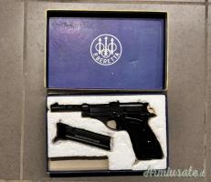 Beretta 74 .22 LR pistola con tacca di mira regolabile