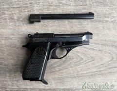 Beretta 72 .22 LR Long Rifle