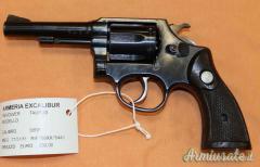 Revolver Taurus Cal. 38SP.