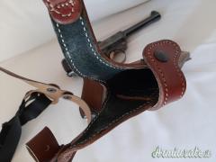 PER LUGER P08 SPLENDIDA ED INTONSA FONDINA  ASCELLARE FATTA  A MANO .