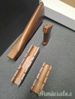 AK-47 Set Calcio + Asta + Impugnatura in Legno