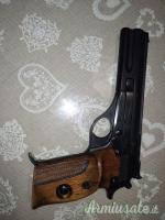 Beretta 76