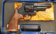 Smith & Wesson 29 - 10 .44 Remington Magnum