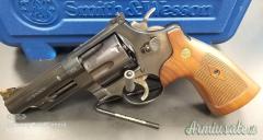 Smith & Wesson 29 - 10 .44 Remington Magnum