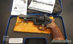 Smith & Wesson 29 - 10 .44 Remington Magnum