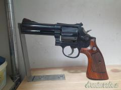 Smith & Wesson 586 .357 Magnum  |  9x31mmR