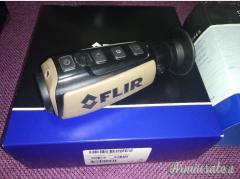 Monocolo termico Flir Scout III 320