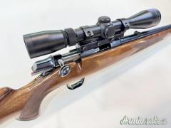 BROWNING A-BOLT - 22 L.R.