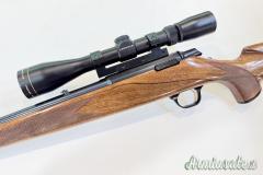 BROWNING A-BOLT - 22 L.R.