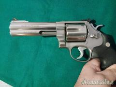 Smith & Wesson 629 classic .44 Remington Magnum