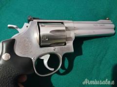 Smith & Wesson 629 classic .44 Remington Magnum