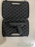 Heckler & Koch USP .40 Smith & Wesson | Auto  |  10 x 21 mm