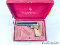 BERNARDELLI 69 STANDARD - 22 L.R.