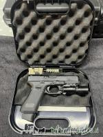 Glock 17 gen 5  9x21mm IMI