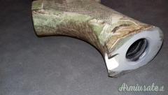 CALCIO BENELLI CAMO CAL.12 IN POLIMERO, ORIGINALE, NUOVO. SOLO TEL. NO MAIL