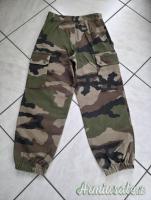 Pantaloni mimetici donna