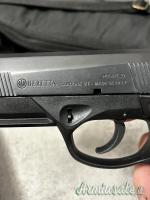 Pistola BERETTA px4 storn calibro 9x21
