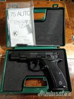 CZ 75 Cal. 8mm a salve.