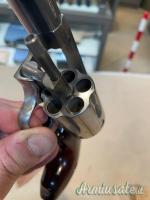 Smith & Wesson Modello 60-14  Calibro .357 Magnum