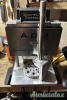 Decapsulatrice automatica ADM della Shooting Technology