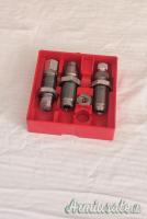 Pressa, bilancia, dies e bossoli 9x21