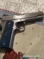 Colt 1911 competition  .45 ACP
