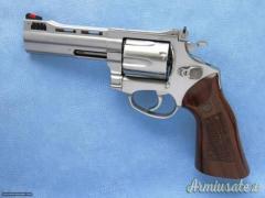 Cerco revolver Amadeo Rossi