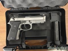 Beretta M9A1 compact 9x21mm IMI