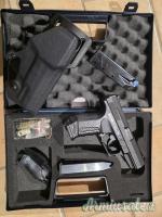 Walther P99 .40