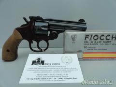 revolver Harrington & Richardson cal. 32 S&W
