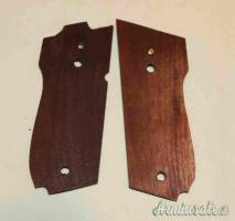 Guancette  Smith Wesson  52