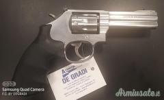 Smith & Wesson 617 - 6 .22 LR Long Rifle