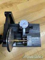 Vendo ammunition concentricità tool controlla là concentricità del colpo finito